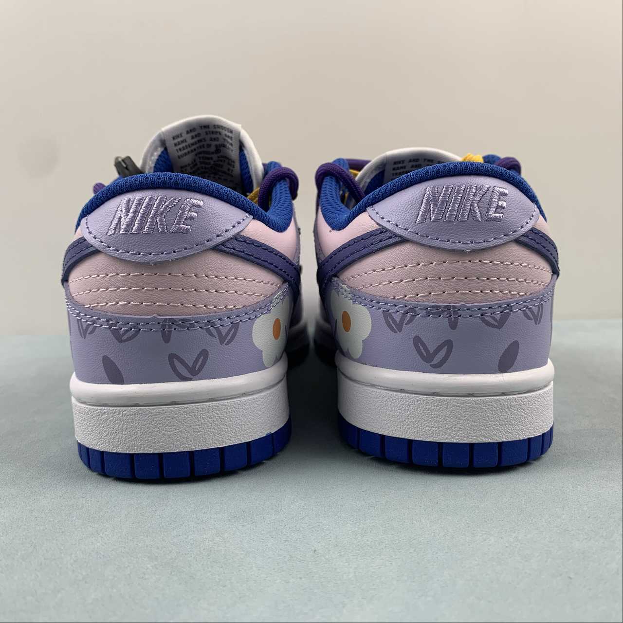 Nike Low Purple Sneakers