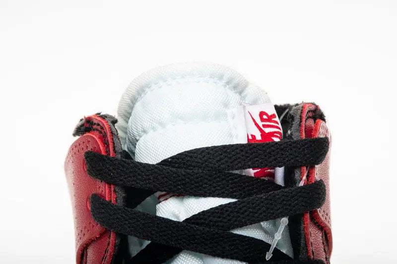 Air Jordan Off-White Red