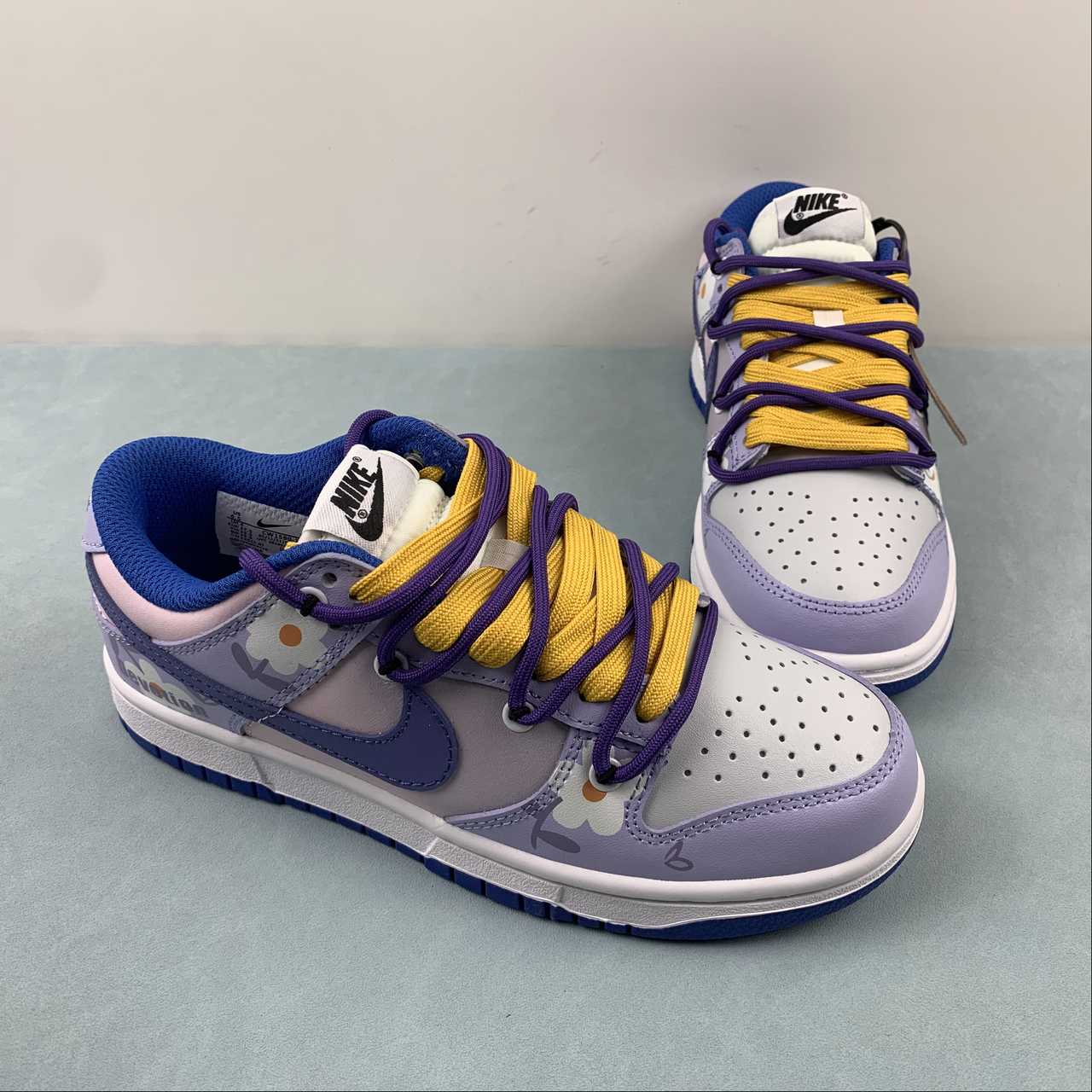 Nike Low Purple Sneakers