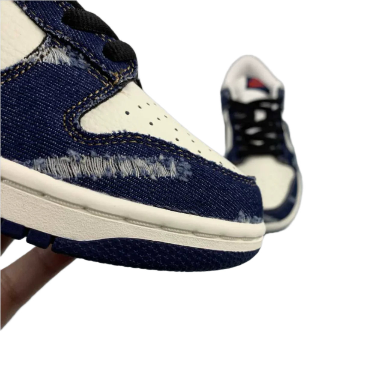 Nike Vintage Navy Sneakers