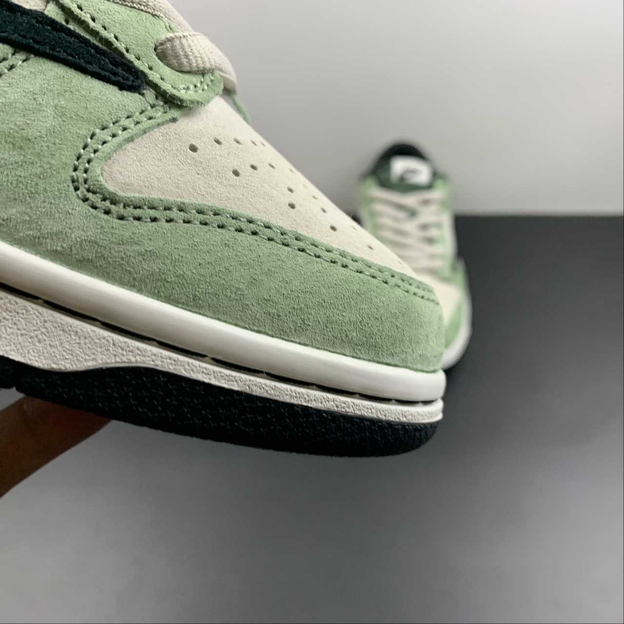 Nike OST Green Sneakers