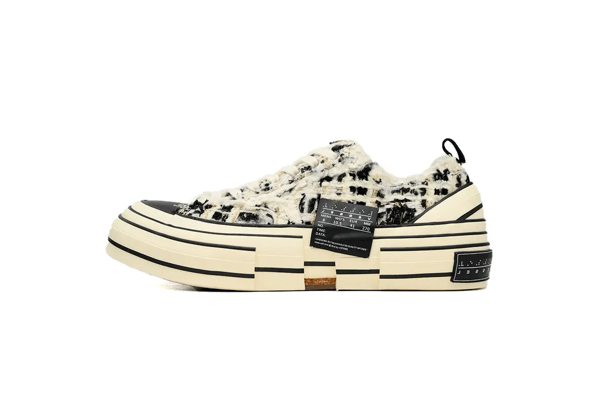 xVESSEL Black Shoes