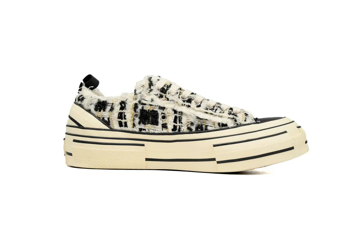 xVESSEL Black Shoes