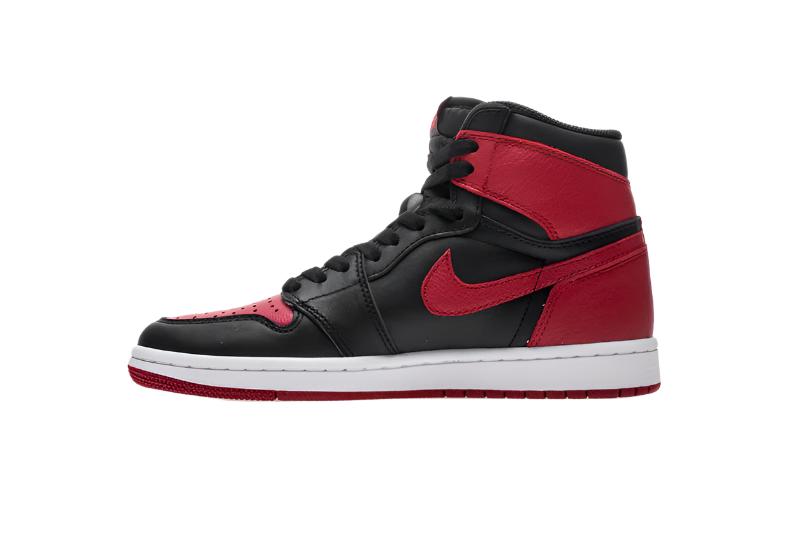 Air Jordan High 1 Black and Red Sneakers