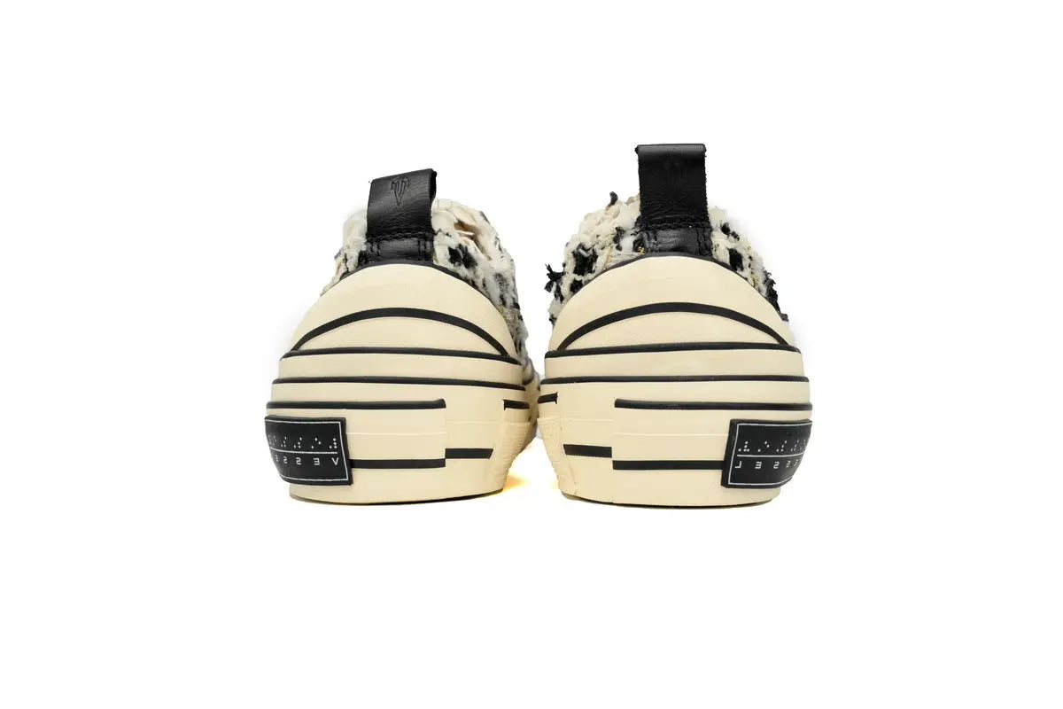 xVESSEL Black Shoes