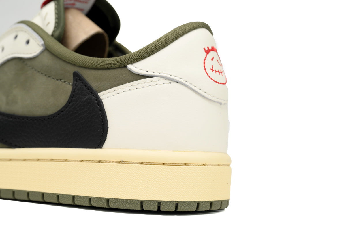 Travis Scott X Air Jordan 1 Low OG Olive Sneakers