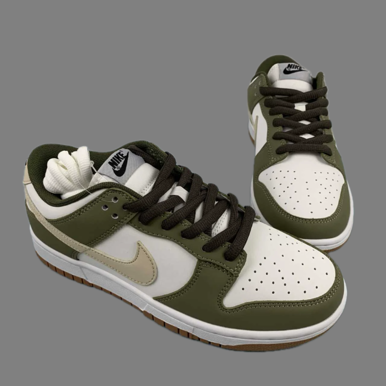 Nike Low Retro Sneakers