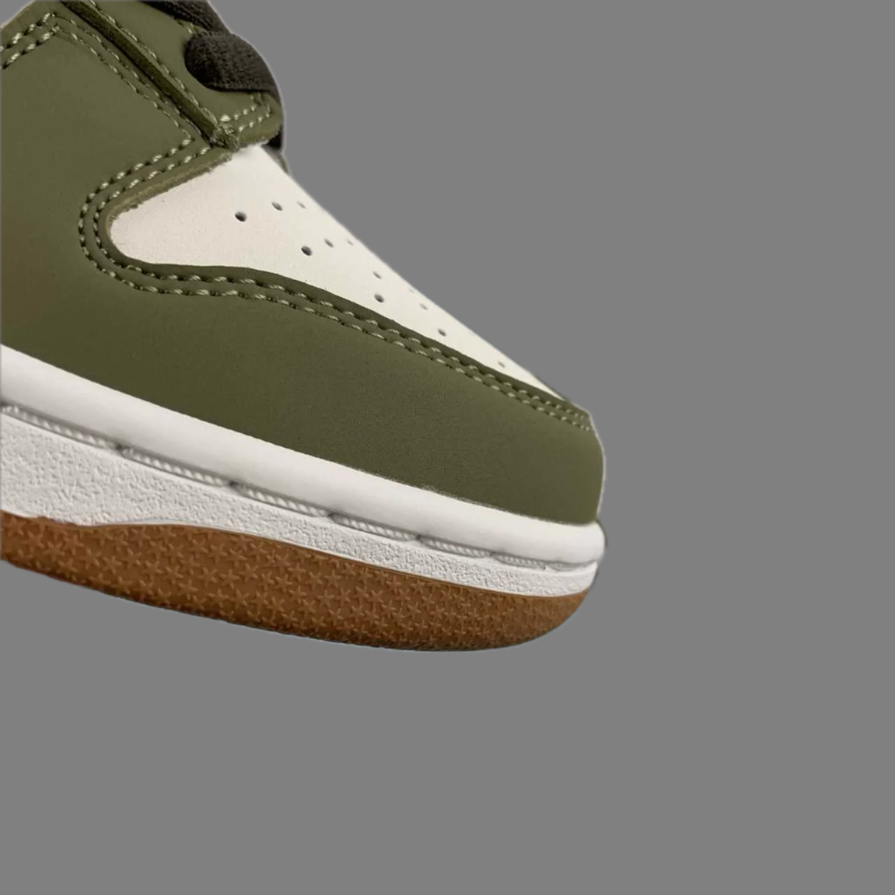 Nike Low Retro Sneakers