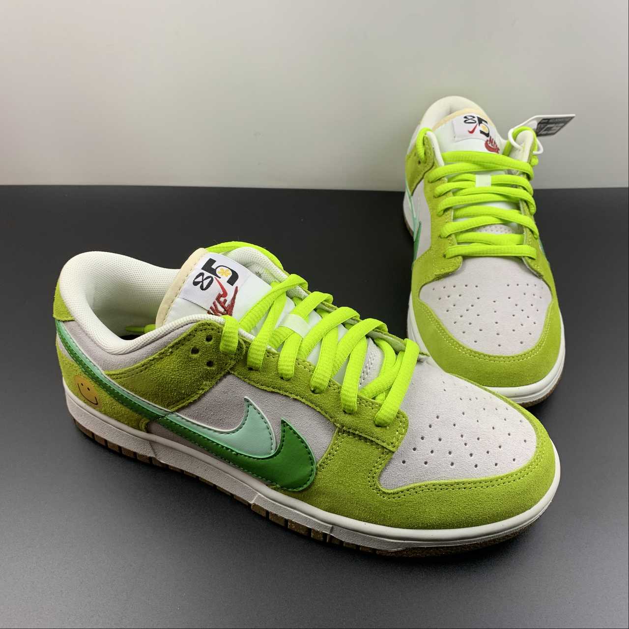Nike Green Apple Shoes