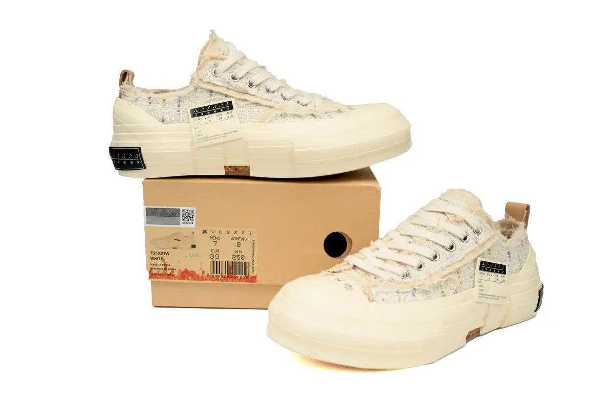 xVESSEL Pink Coarse Shoes