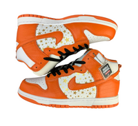 SB Dunk High - Orange Star Edition