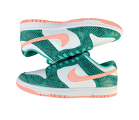 SB Dunk Low - Green Python Edition