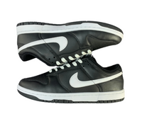 SB Dunk Low - Black & White