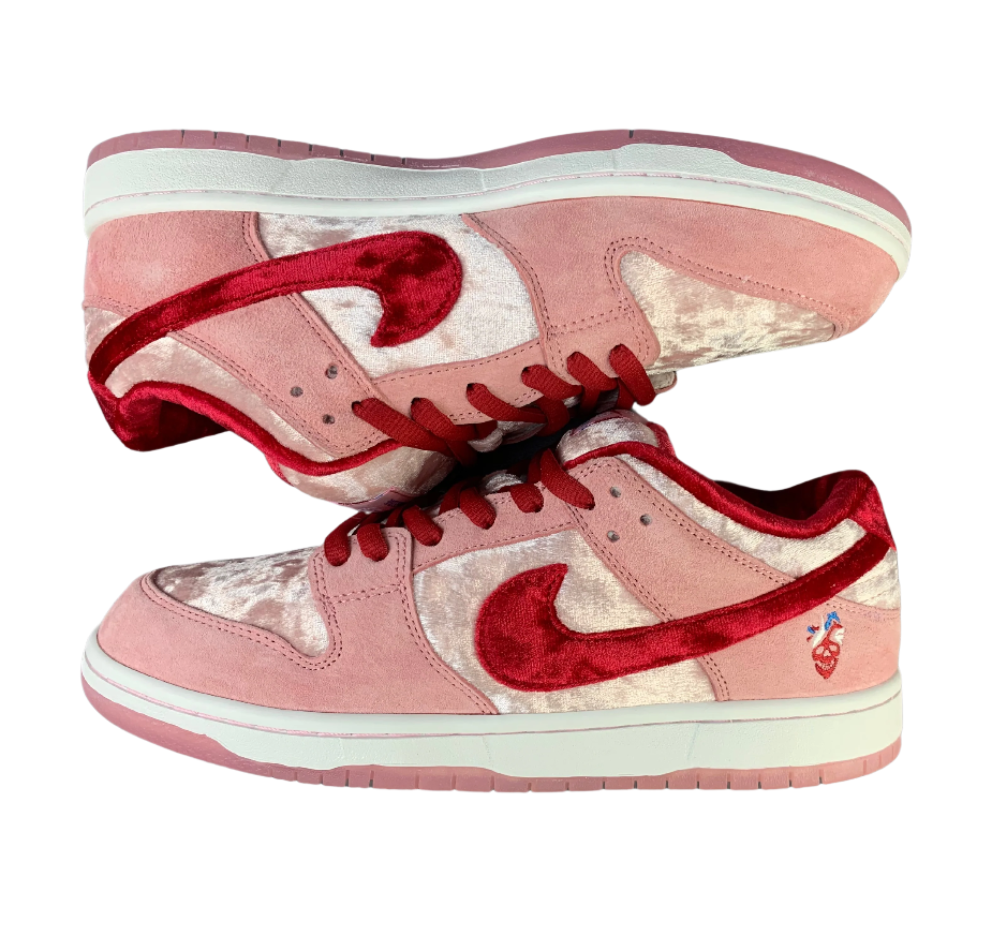 SB Dunk Low - Valentine's Velvet Edition