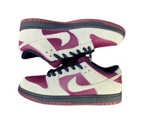 SB Dunk Low - Burgundy Crush Suede