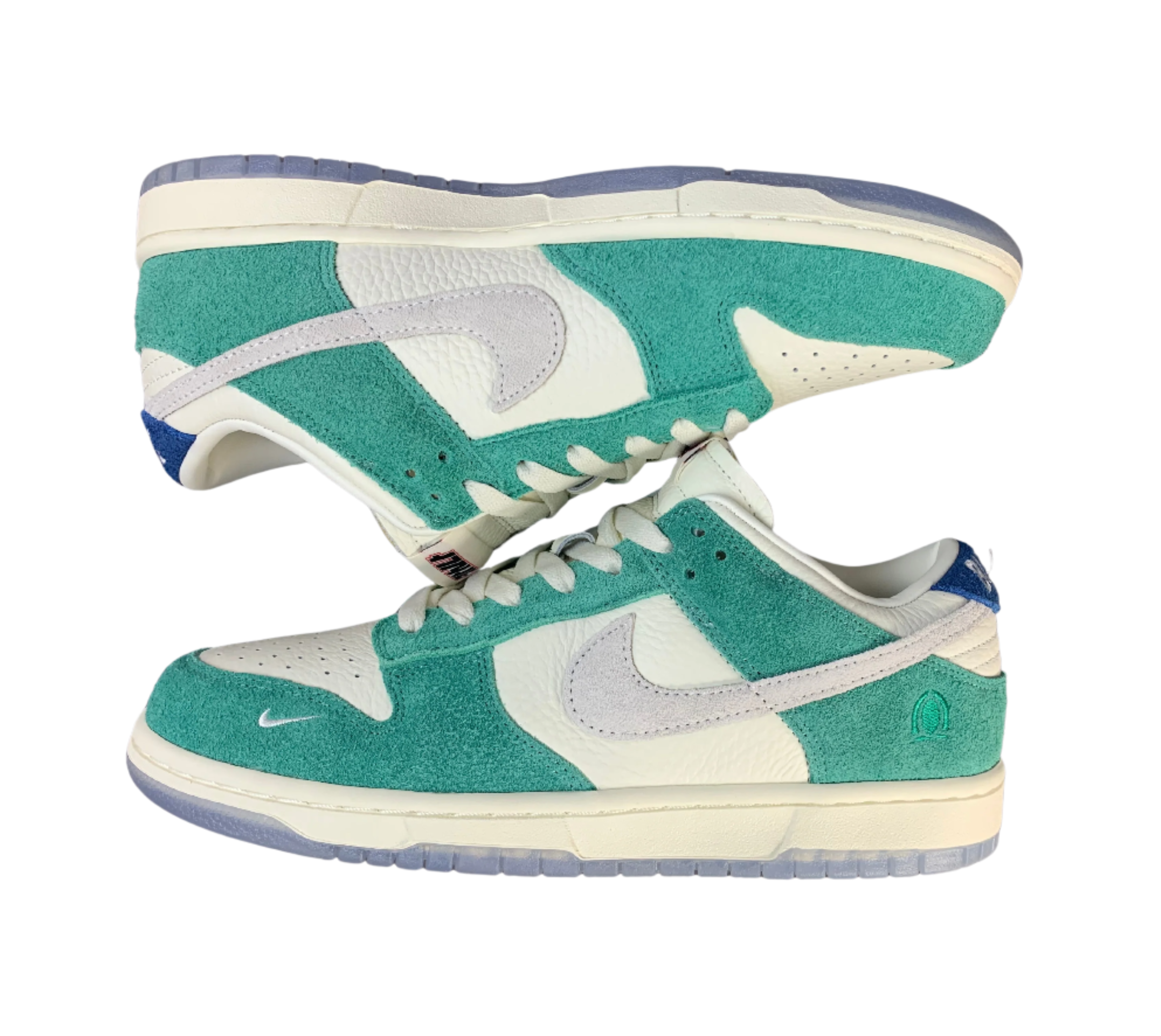 SB Dunk Low - Turquoise Wave Edition