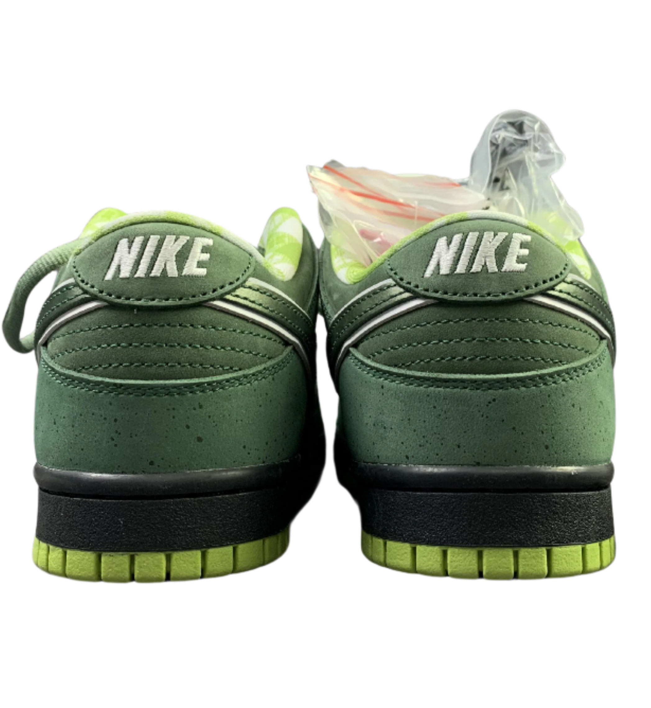 SB Dunk Low - Green Glow Edition