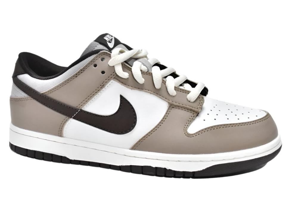 SB Dunk Low - Taupe, White & Black Classic