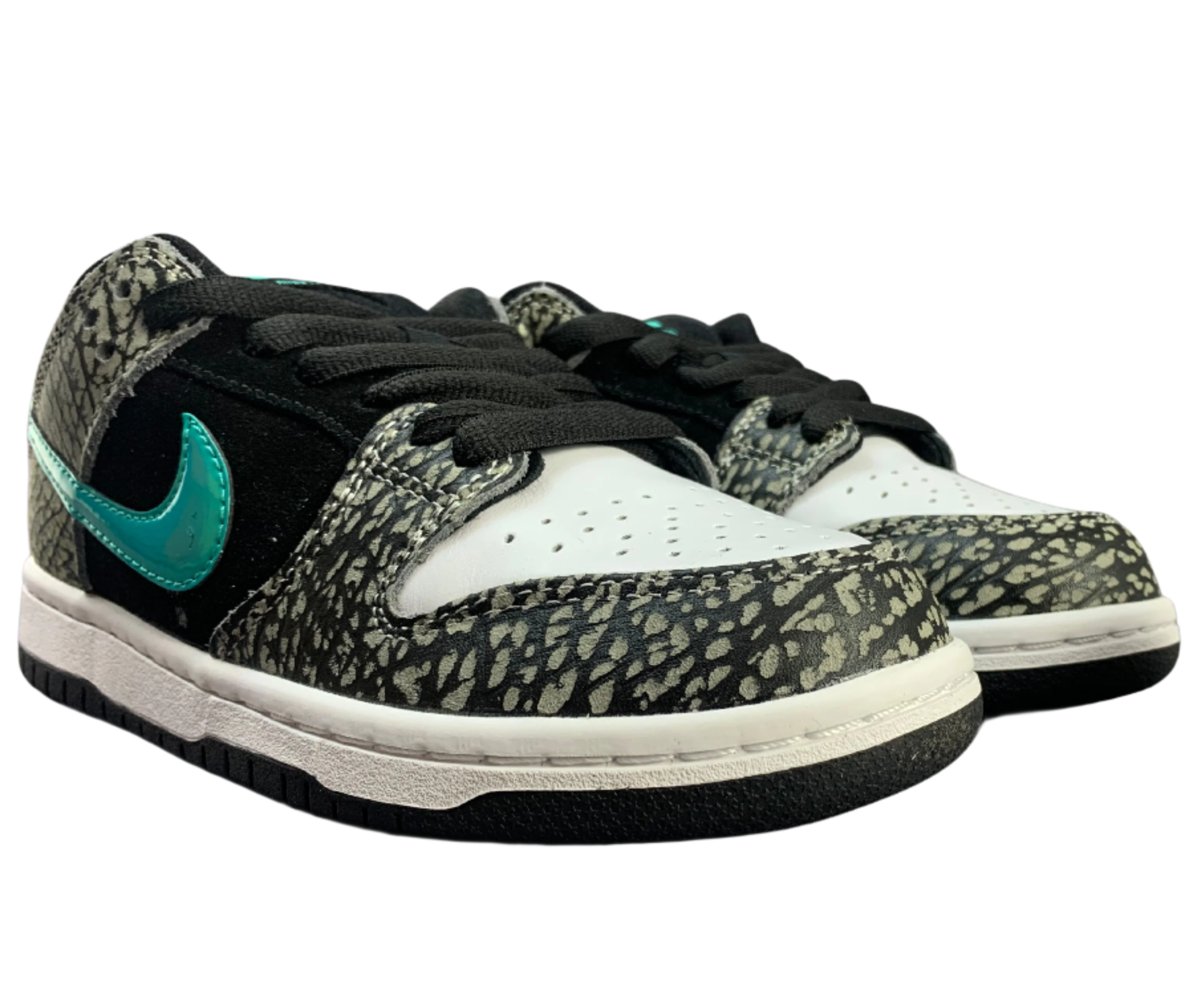 SB Dunk Low Elephant Jade - Black, Grey & Teal