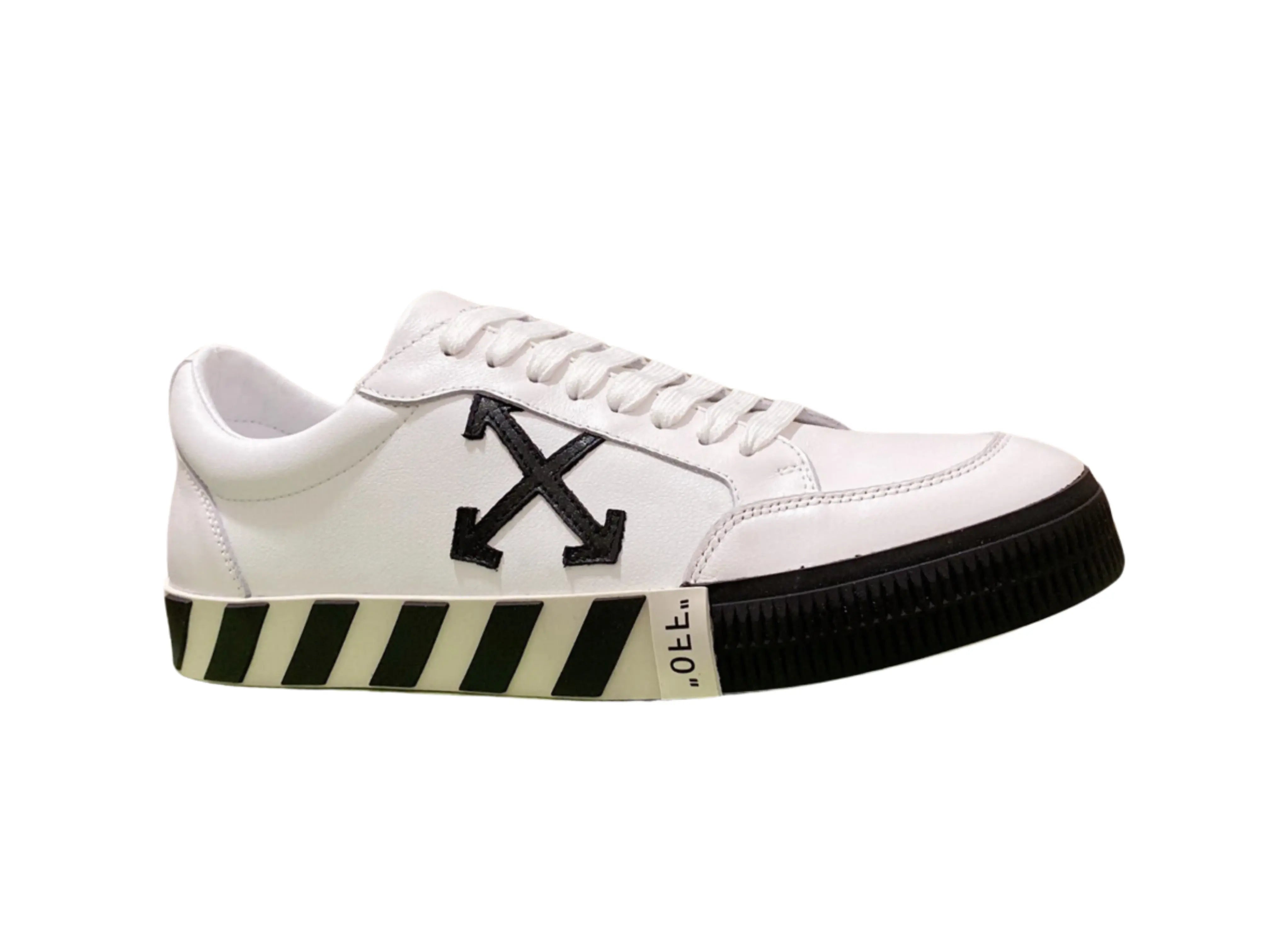 Off-White Vulcanized Low Top - White & Black Off-White