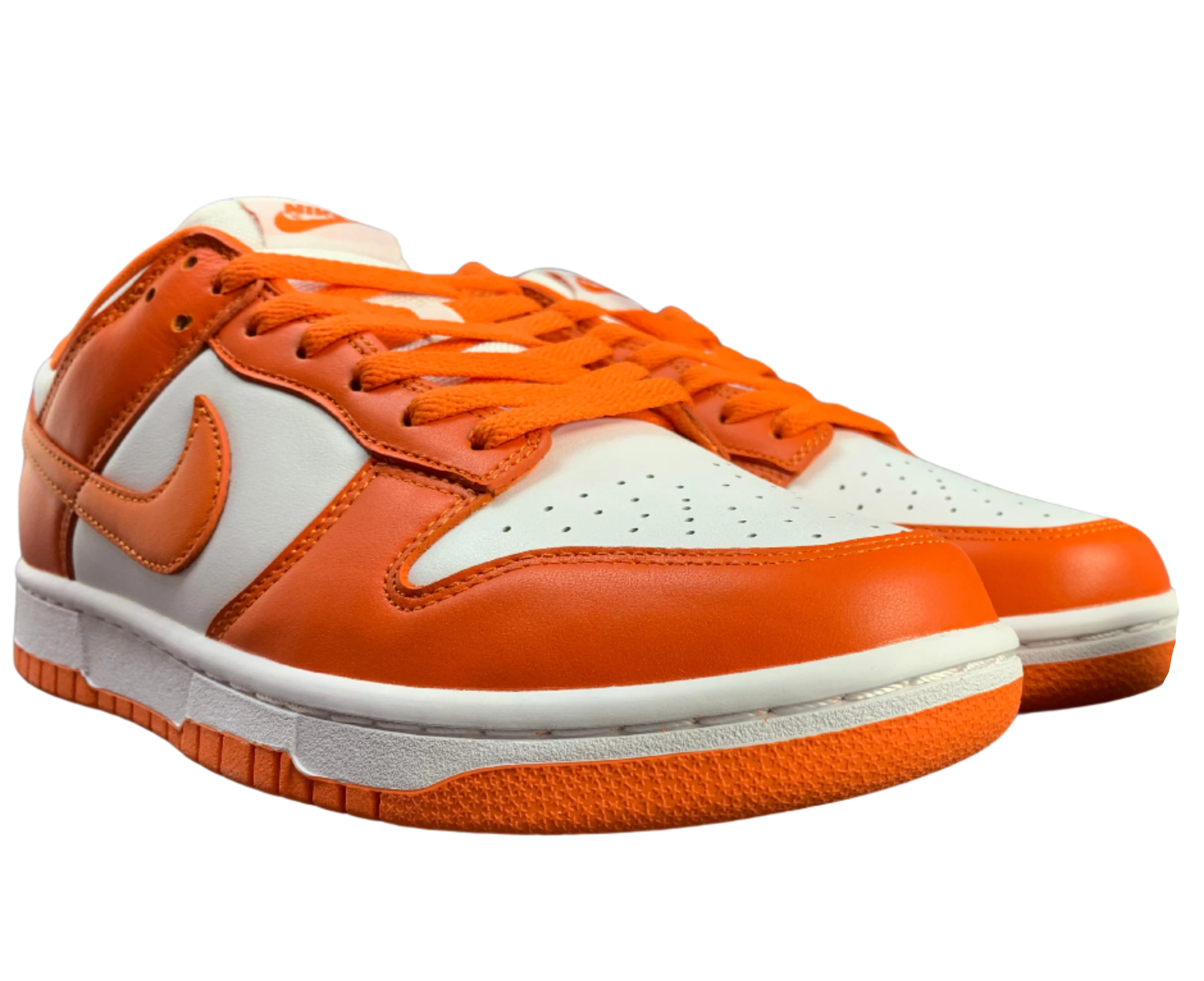 SB Dunk Low - Orange & White