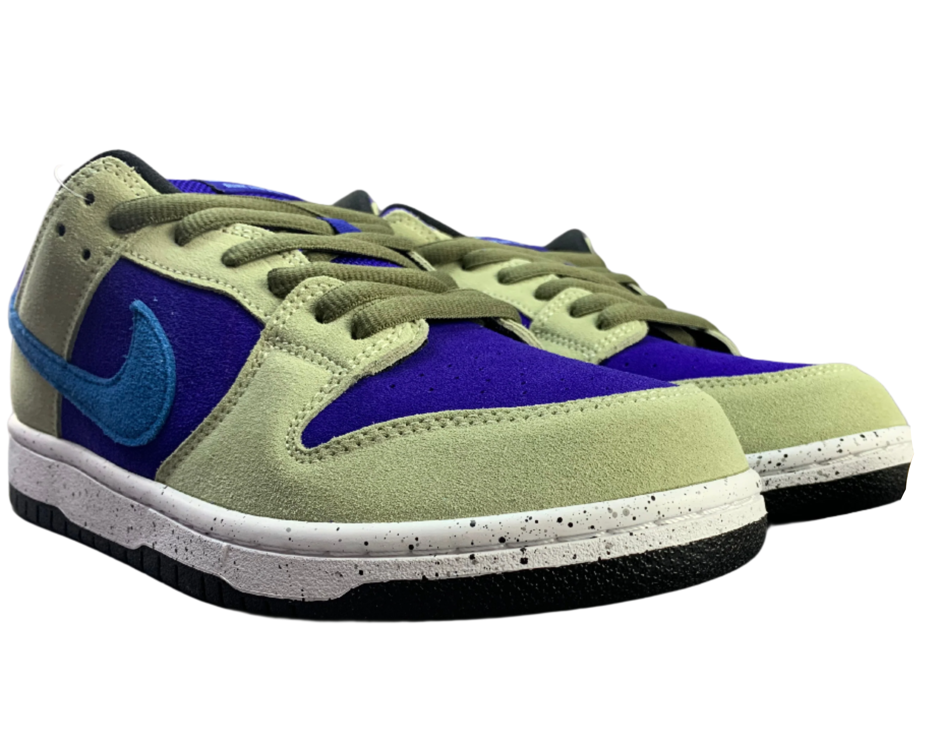 SB Dunk Low - Olive Green & Court Purple