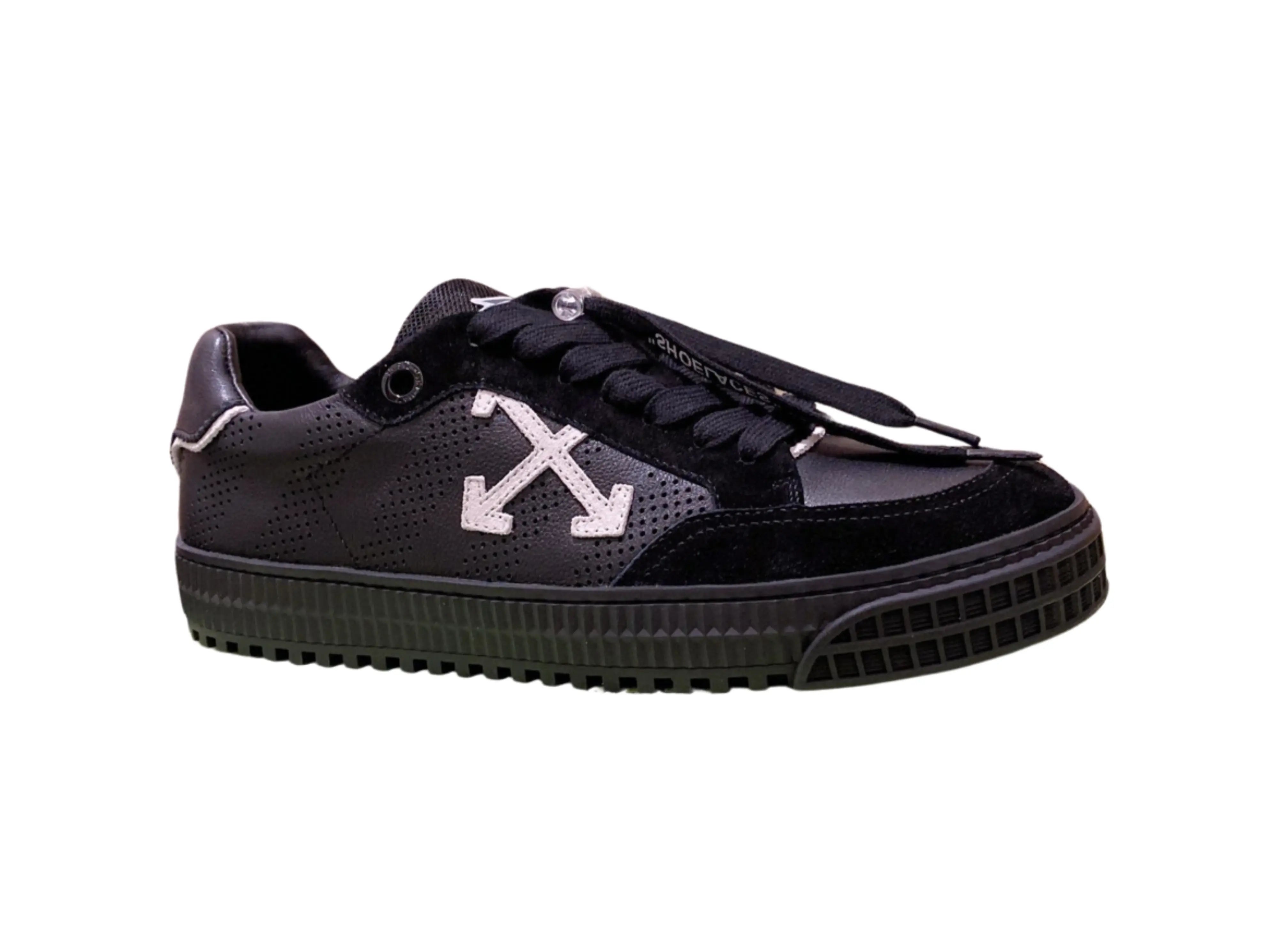 Off-White 3.0 Low Top - Triple Black & White Off-White