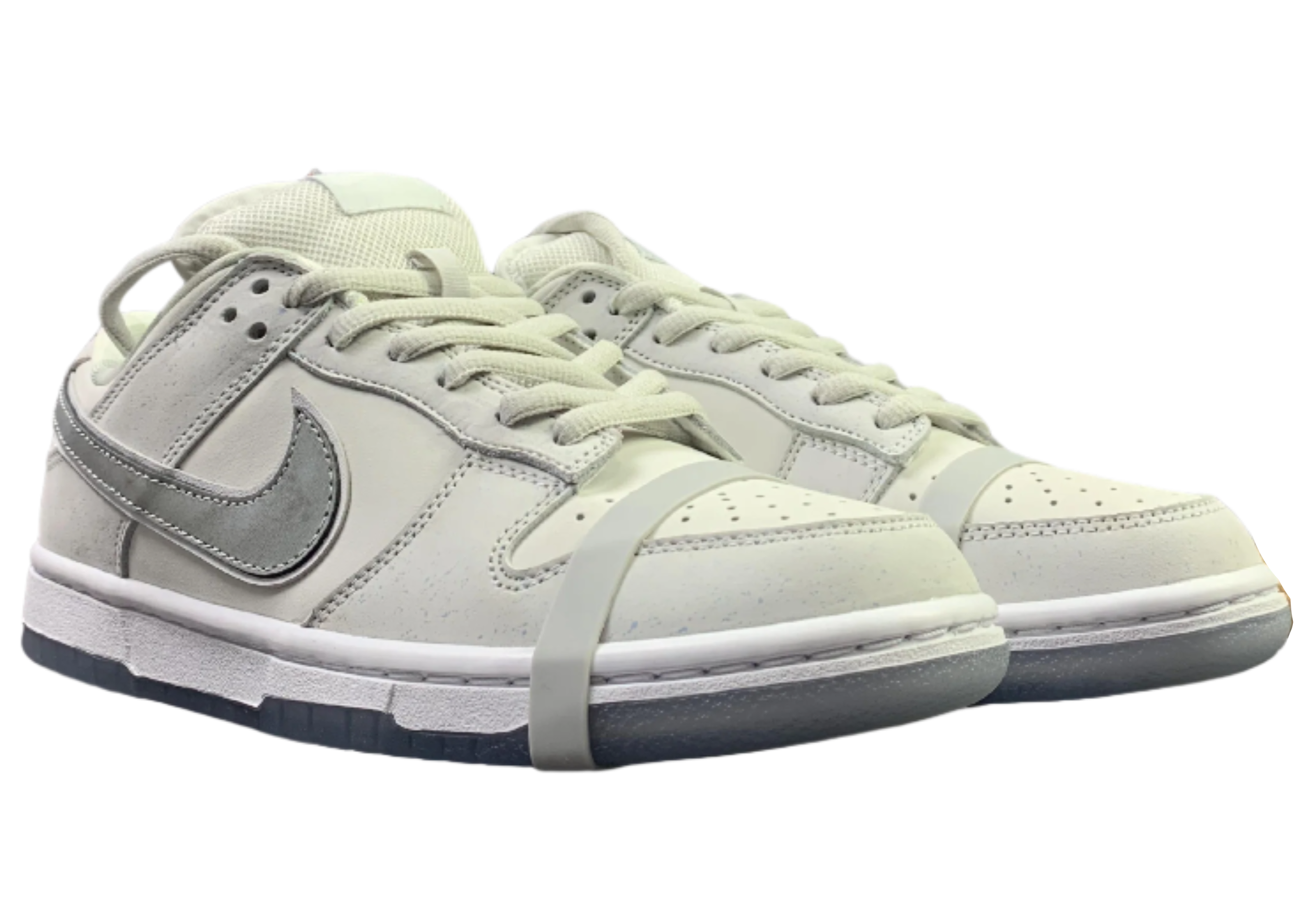 SB Dunk Low - Minimalist Silver Edition