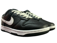 SB Dunk Low - Black & White