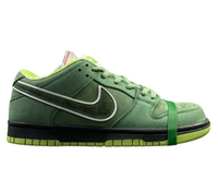 SB Dunk Low - Green Glow Edition