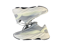 Adidas Yeezy Boost 700 V2 - Static