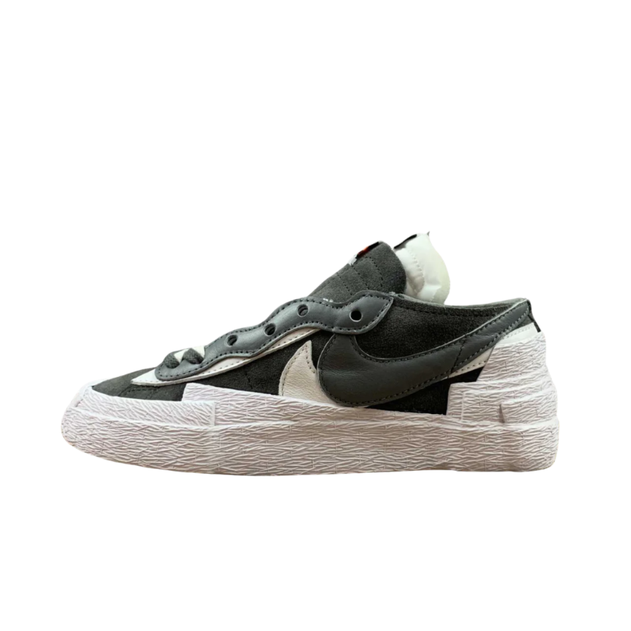 Nike Blazer Low Sacai Grey White Sneaker