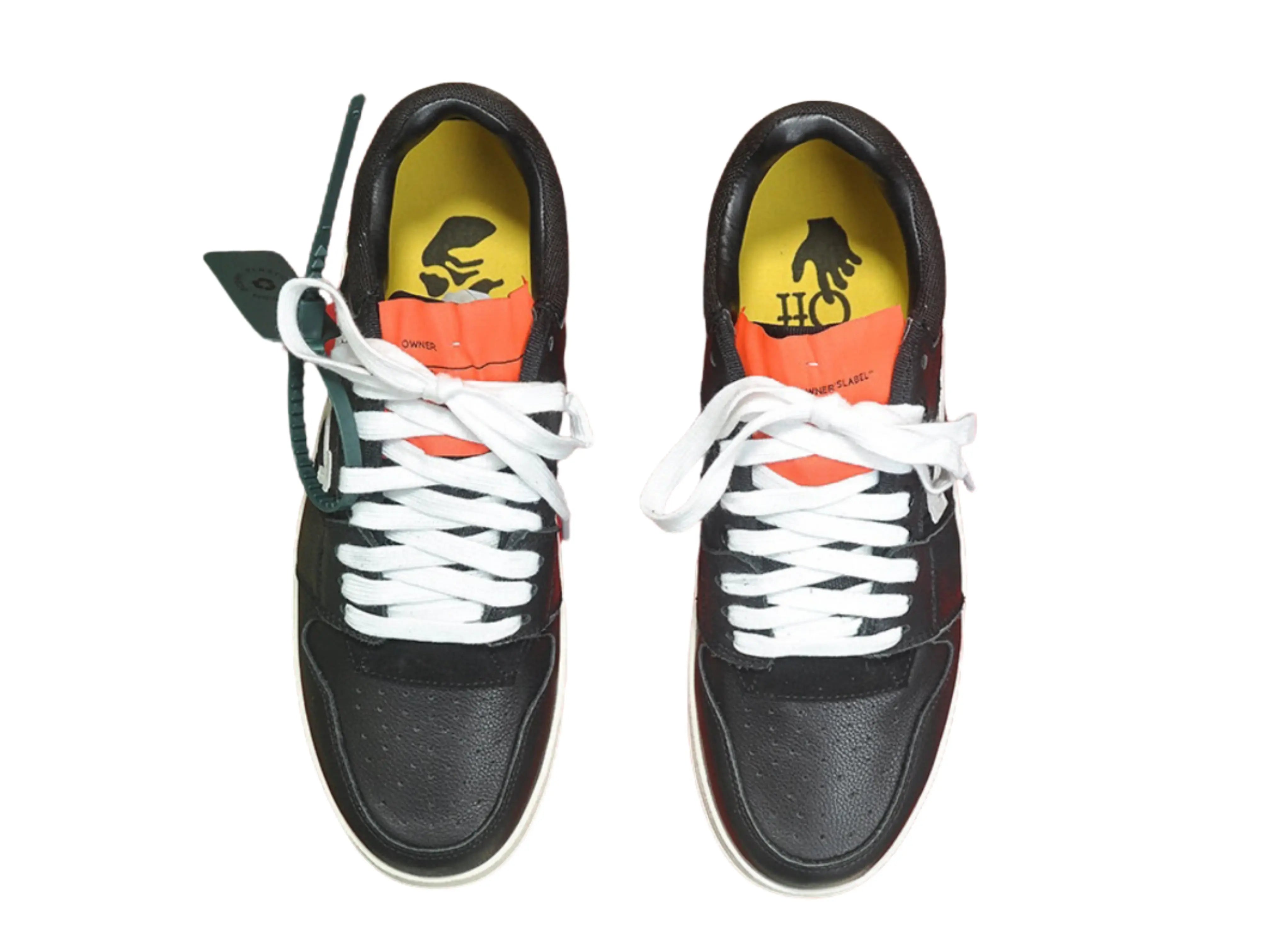 Off-White 3.0 Off Court Low Top - Black & White Off-White