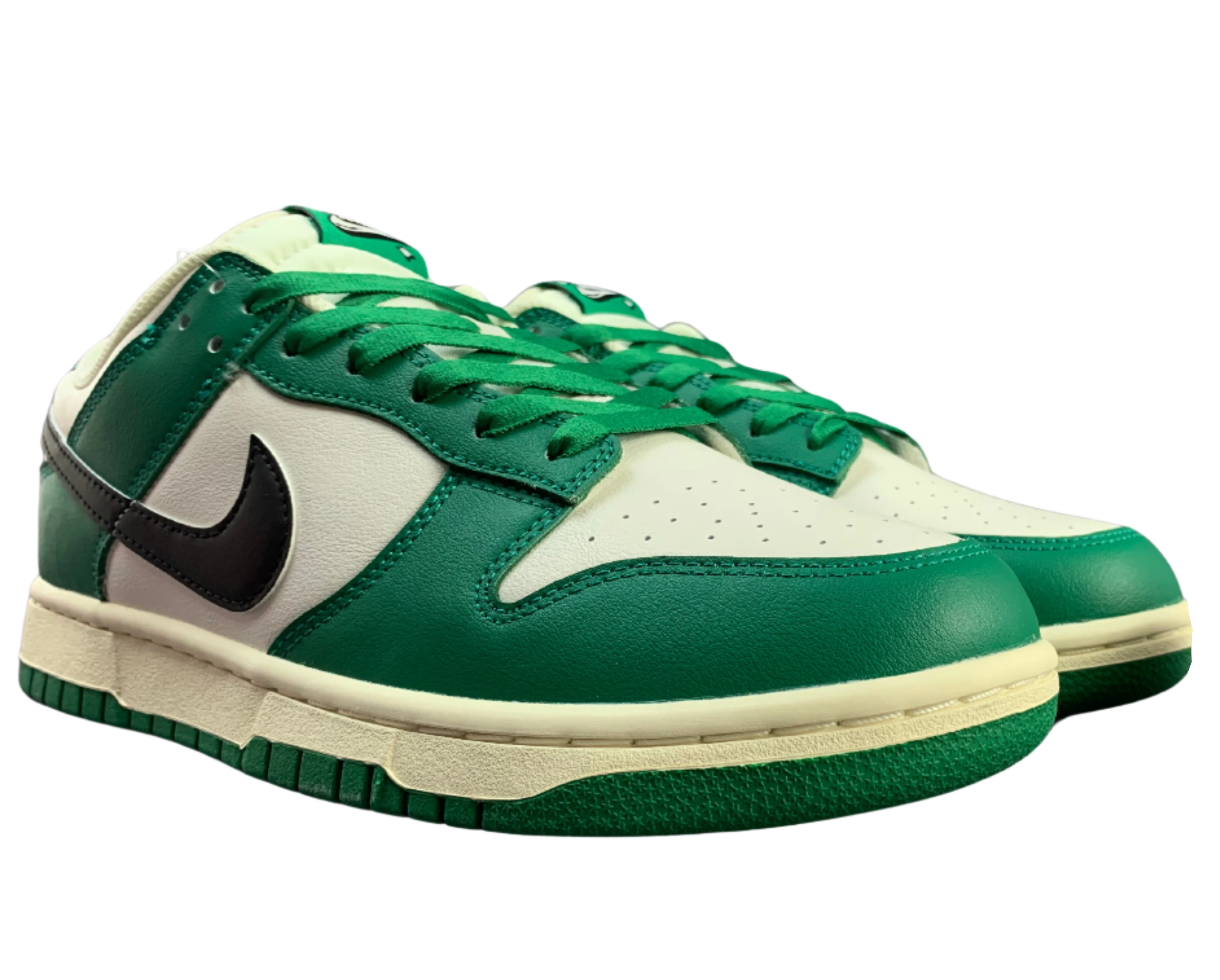 SB Dunk Low - Green & White Classic