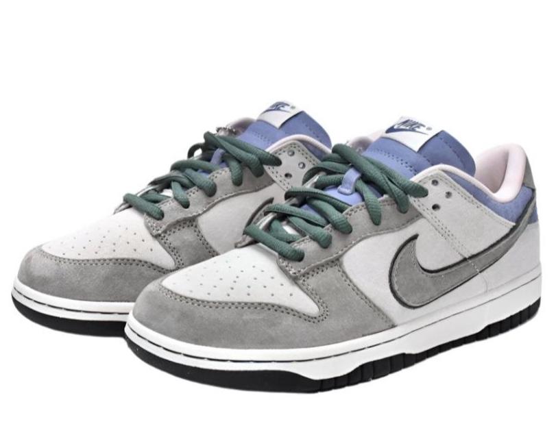 SB Dunk Low - Gray, White & Blue