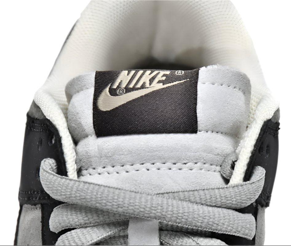 SB Dunk Low - Modern Black & Gray