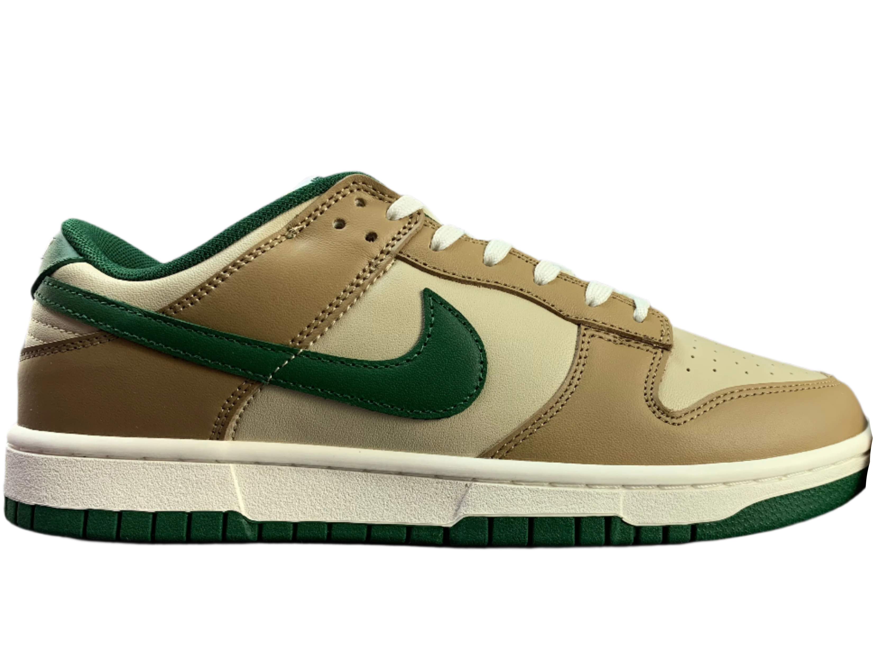 SB Dunk Low Cacao Wow - Tan, Beige & Forest Green