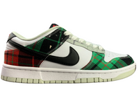 SB Dunk Low - Tartan Plaid Edition