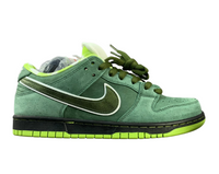 SB Dunk Low - Forest Green Glow