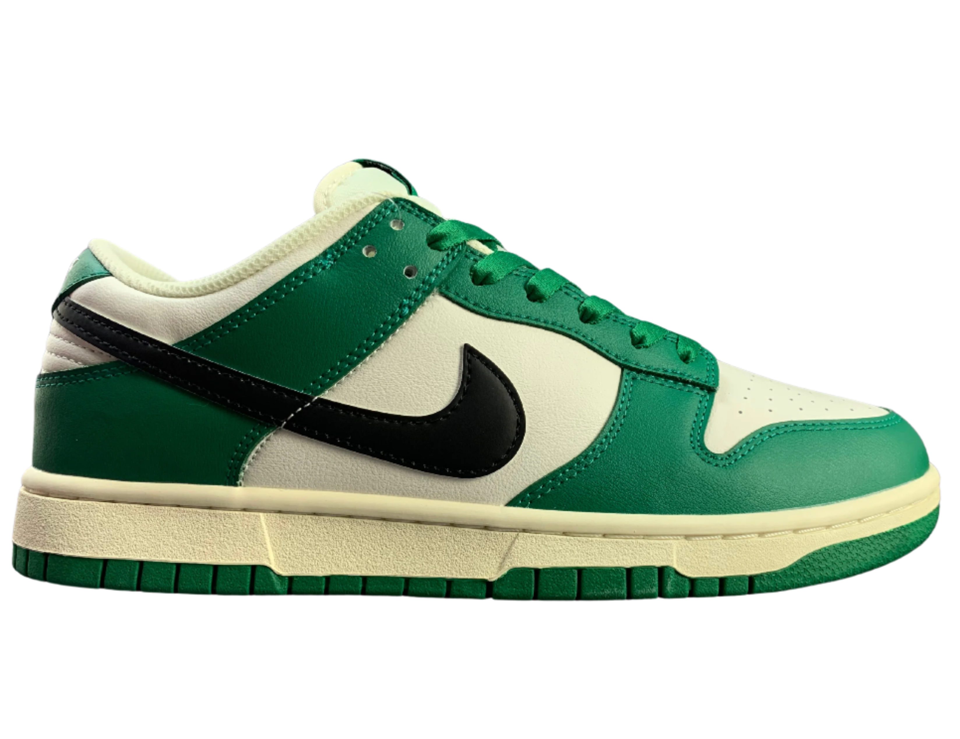 SB Dunk Low - Green & White Classic