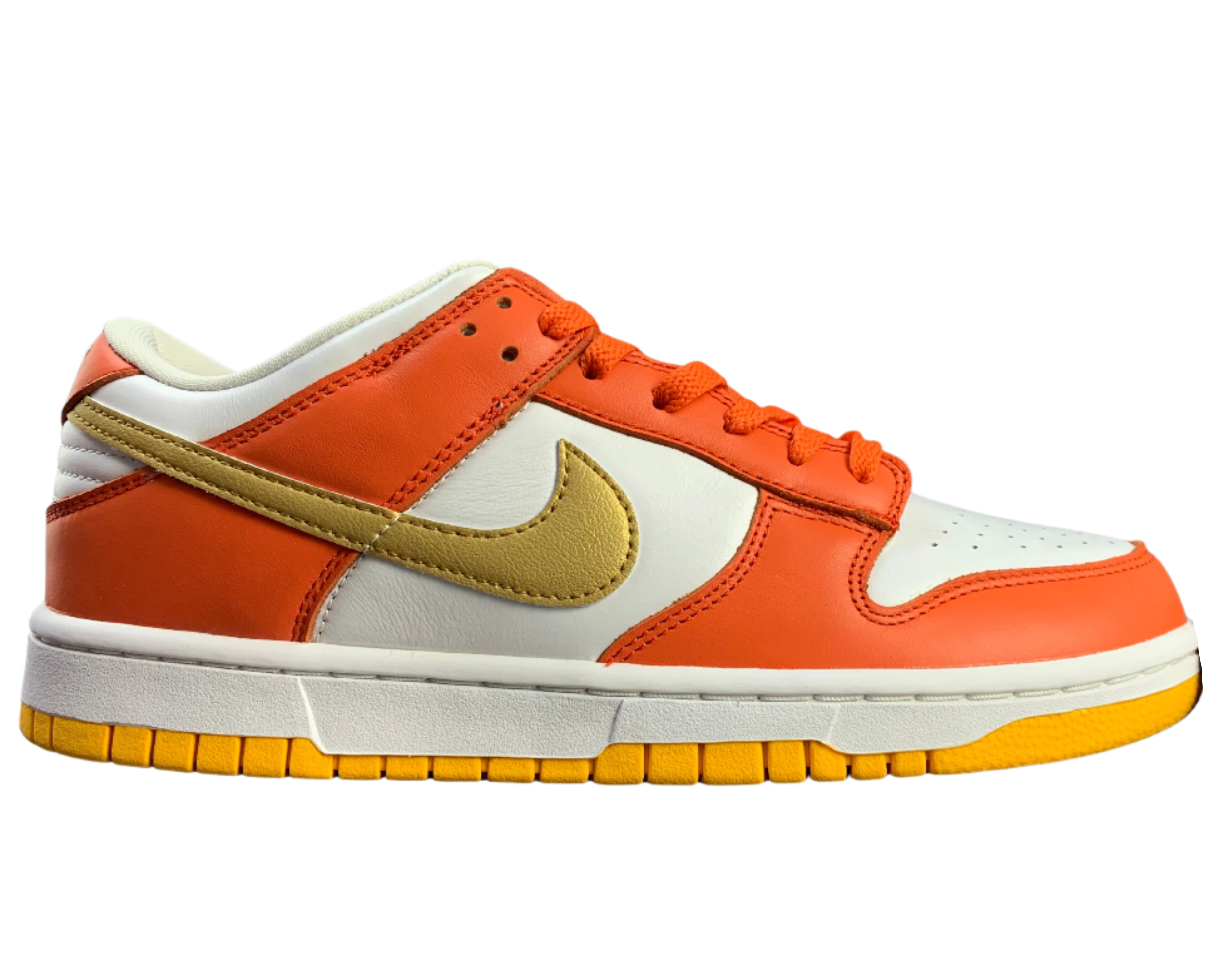 SB Dunk Low - Orange Blaze Edition