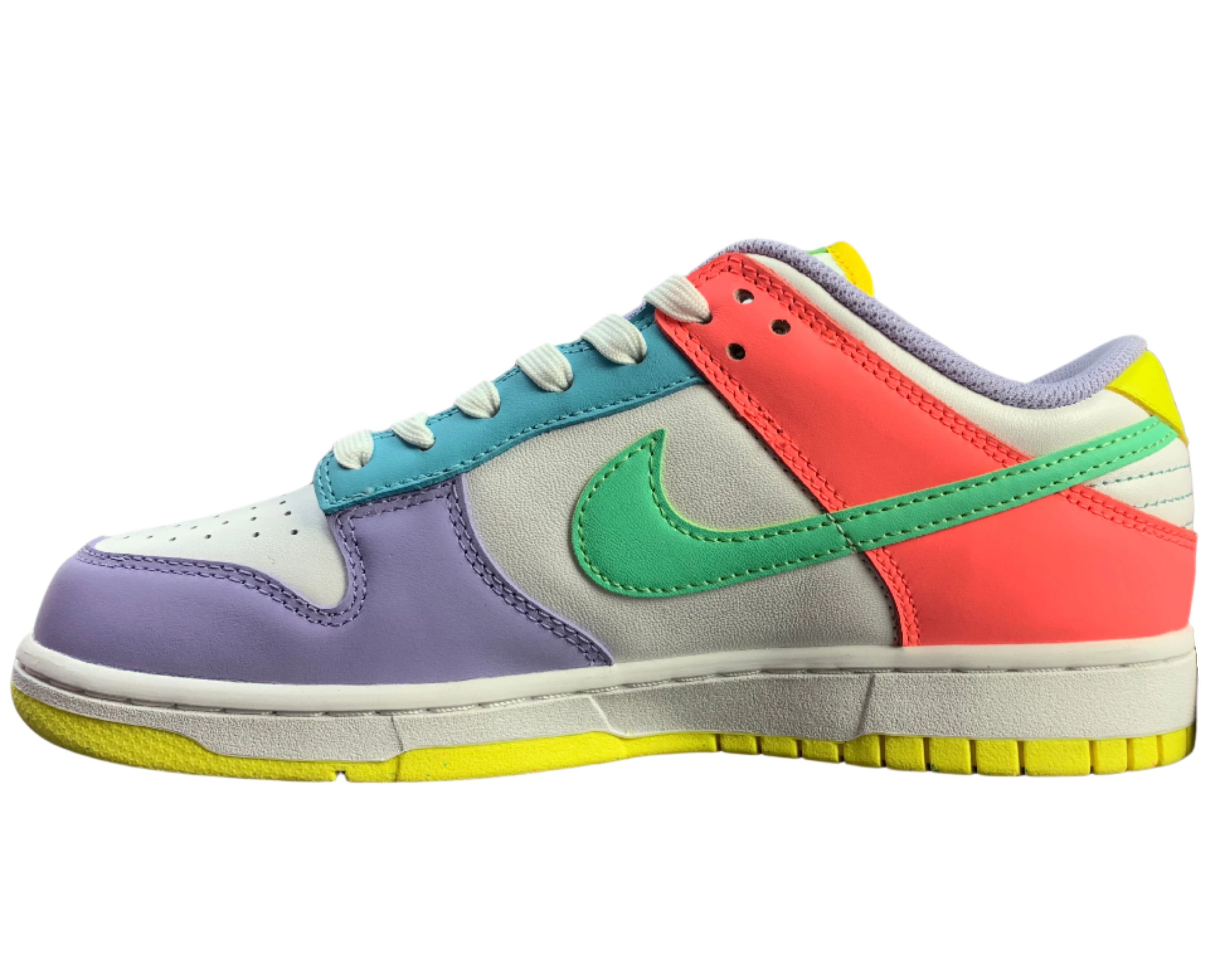 SB Dunk Low - Multicolor Splash Edition