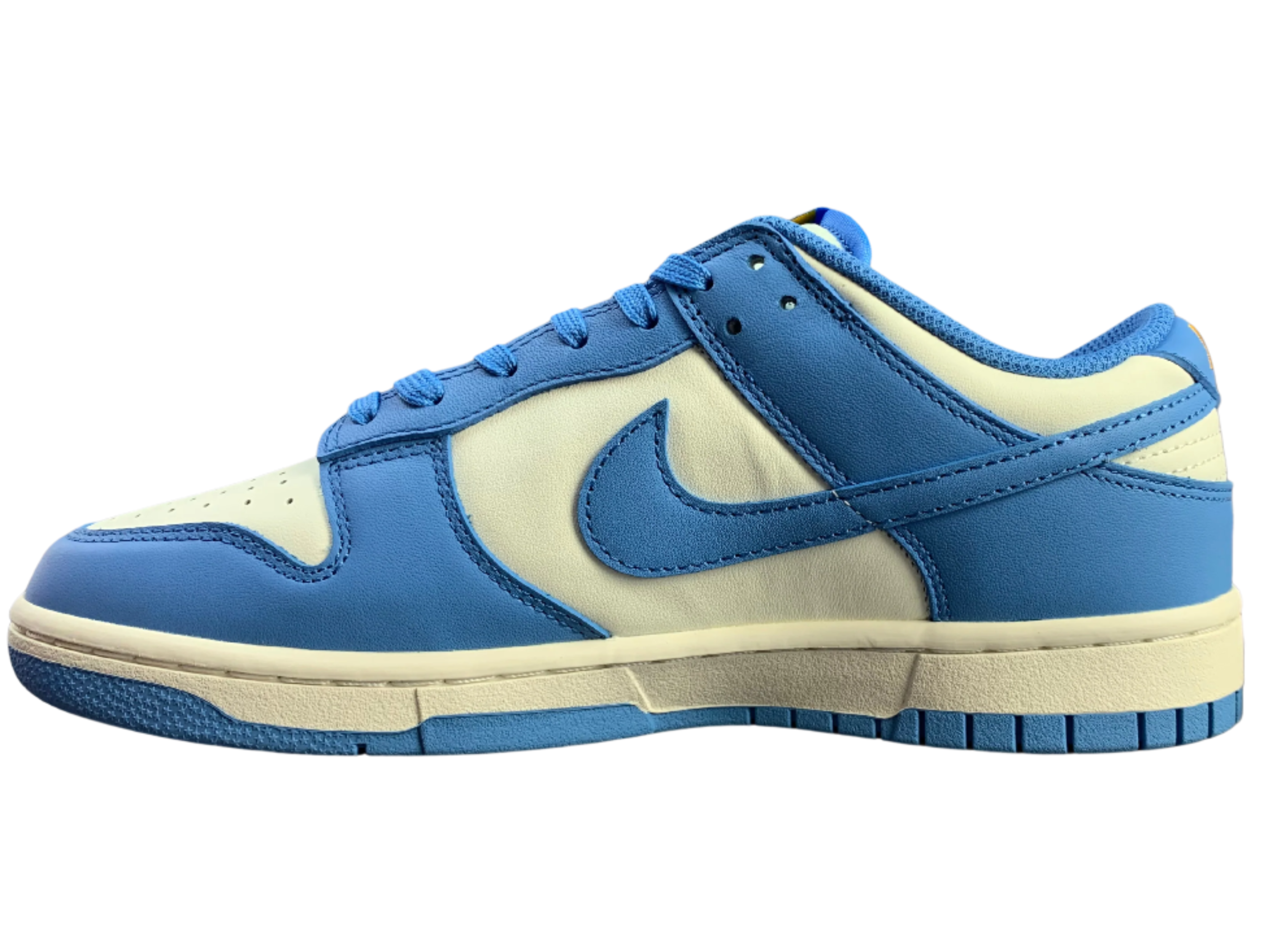 SB Dunk Low - Powder Blue Bliss