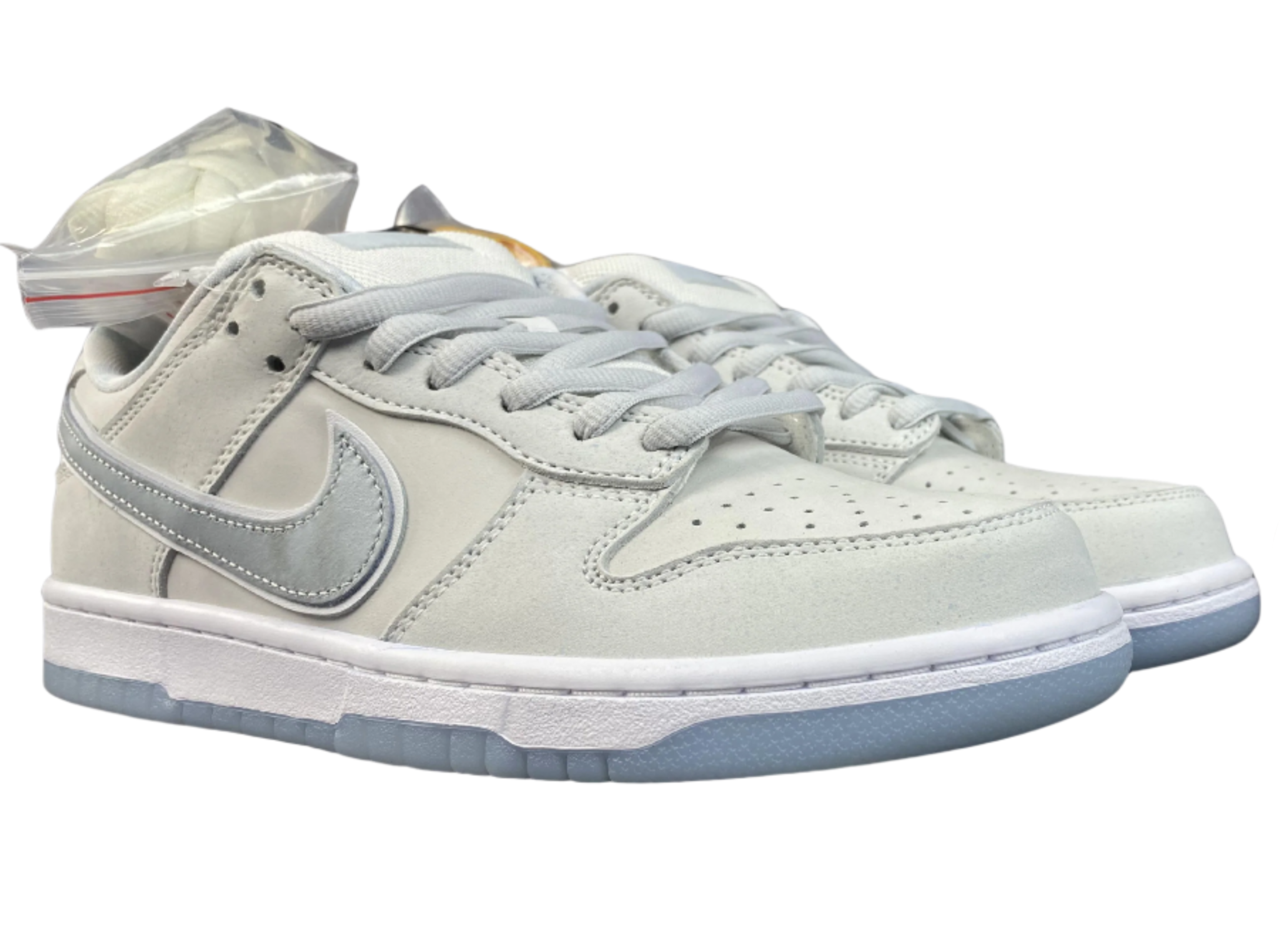 SB Dunk Low - White & Light Gray