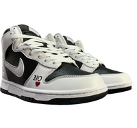 SB Dunk High - Black & White Edition