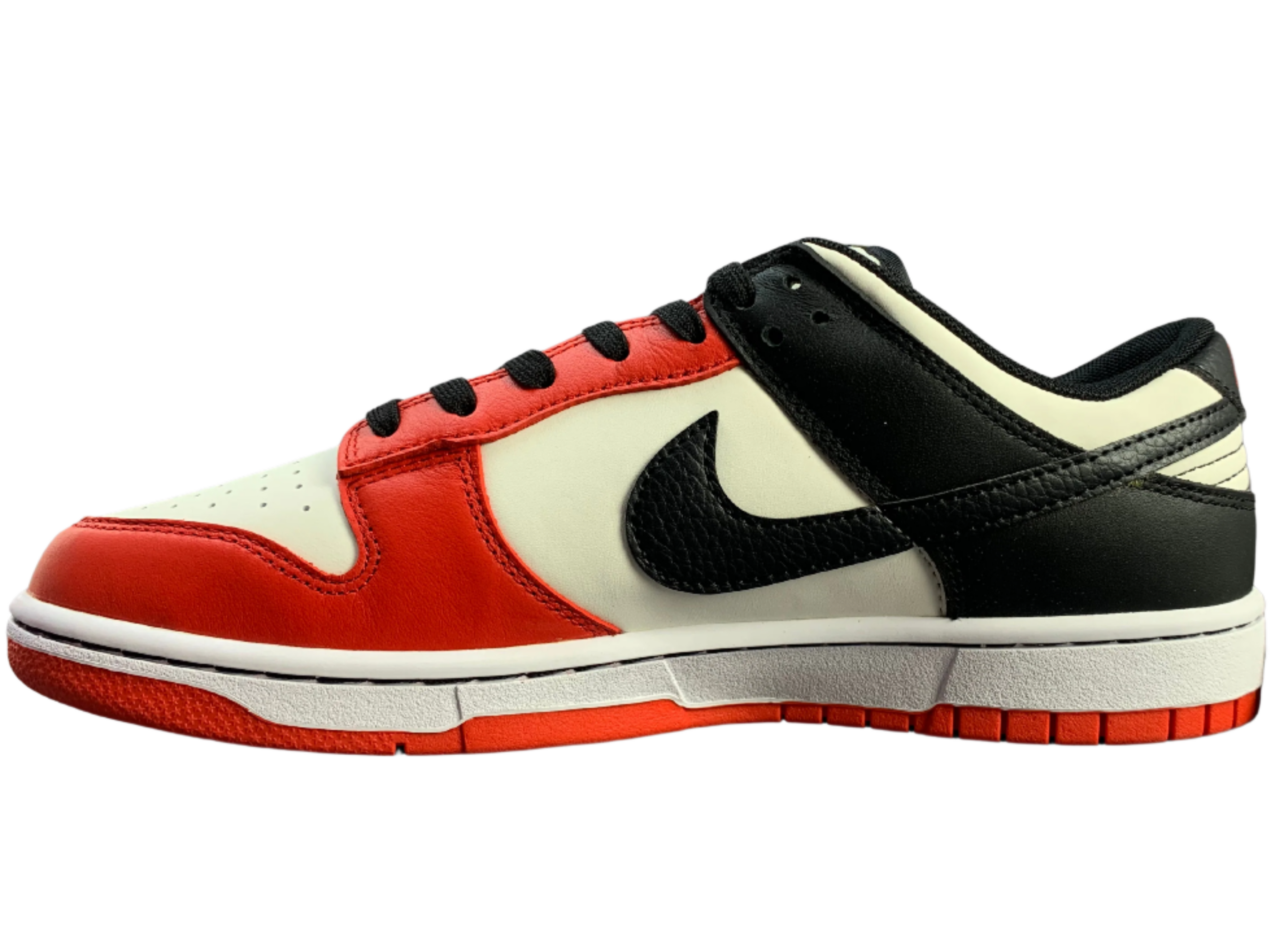 SB Dunk Low - Crimson Shadow Edition