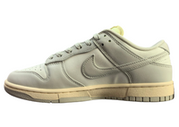 SB Dunk Low - Light Bone Cream Edition