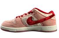 SB Dunk Low - Valentine's Velvet Edition