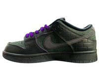 SB Dunk Low - Black Purple Star