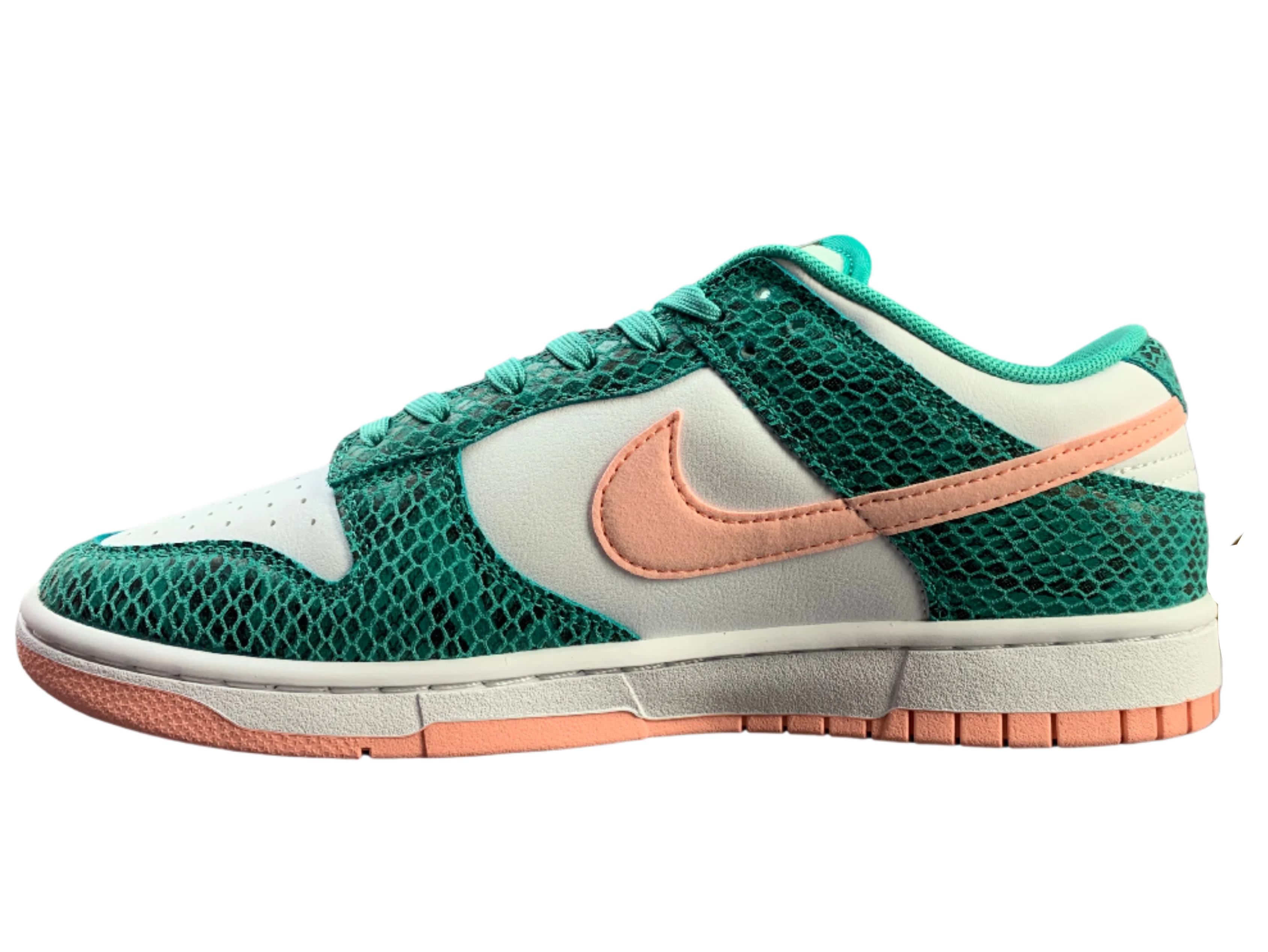 SB Dunk Low - Green Python Edition